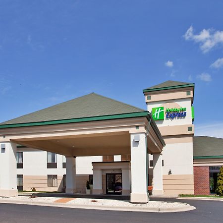 Holiday Inn Express Hotel Germantown - Northwest Milwaukee, An Ihg Hotel Ngoại thất bức ảnh