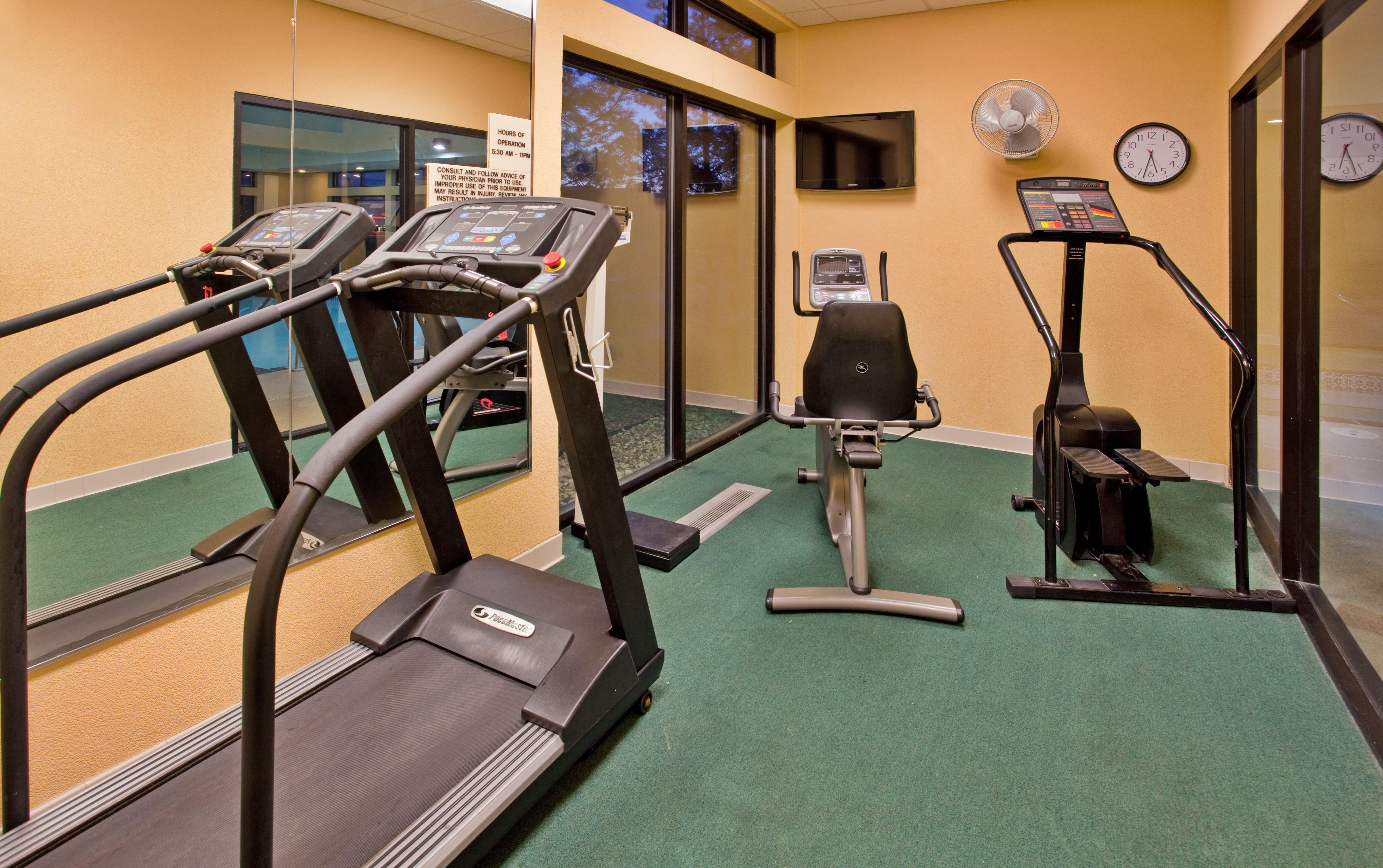 Holiday Inn Express Hotel Germantown - Northwest Milwaukee, An Ihg Hotel Ngoại thất bức ảnh